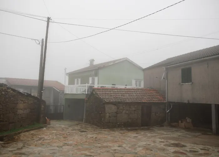 Anjo House